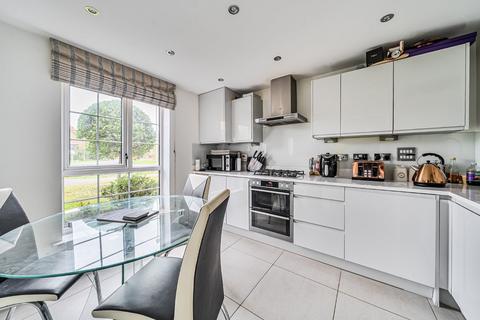 3 bedroom terraced house for sale, Nightjar Road, Bordon, Hampshire, GU35