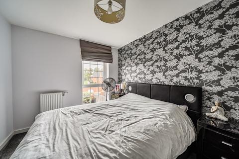3 bedroom terraced house for sale, Nightjar Road, Bordon, Hampshire, GU35