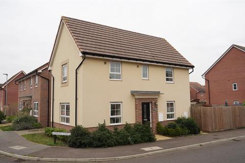 3 bedroom detached house for sale, Chase Avenue, Red Lodge, Bury St. Edmunds, Suffolk, IP28