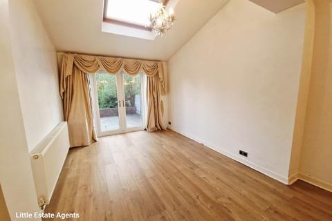 undefined, Windlebrook Crescent, Windle, WA10