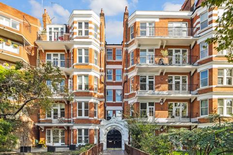 2 bedroom flat for sale, Cremorne Road, London SW10