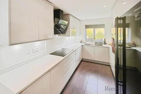 4 bedroom detached house for sale, Marlowe Road, Cheshire CW9