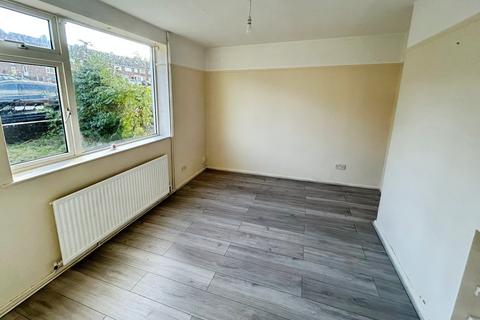 3 bedroom semi-detached house for sale, Renway Road, Rotherham, South Yorkshire, S60