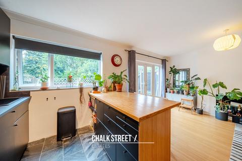 undefined, Grey Towers Gardens, Hornchurch, RM11
