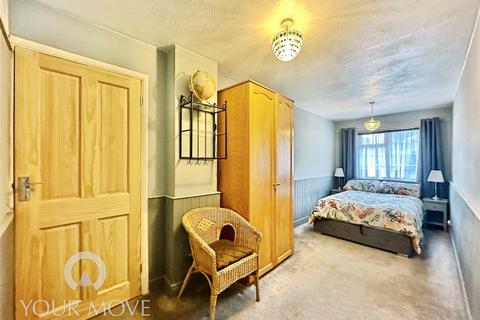 4 bedroom terraced house for sale, Cedar Drive, Dartford DA4