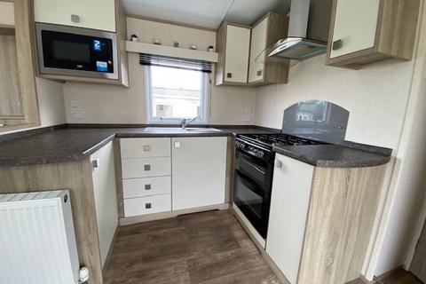 2 bedroom park home for sale, Trefach Country Club and Holiday Park