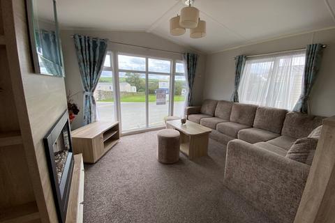 3 bedroom park home for sale, Trefach Country Club and Holiday Park