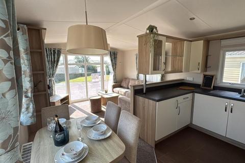 3 bedroom park home for sale, Trefach Country Club and Holiday Park