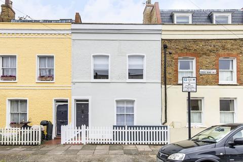2 bedroom flat to rent, Poyntz Road, Battersea, London, SW11