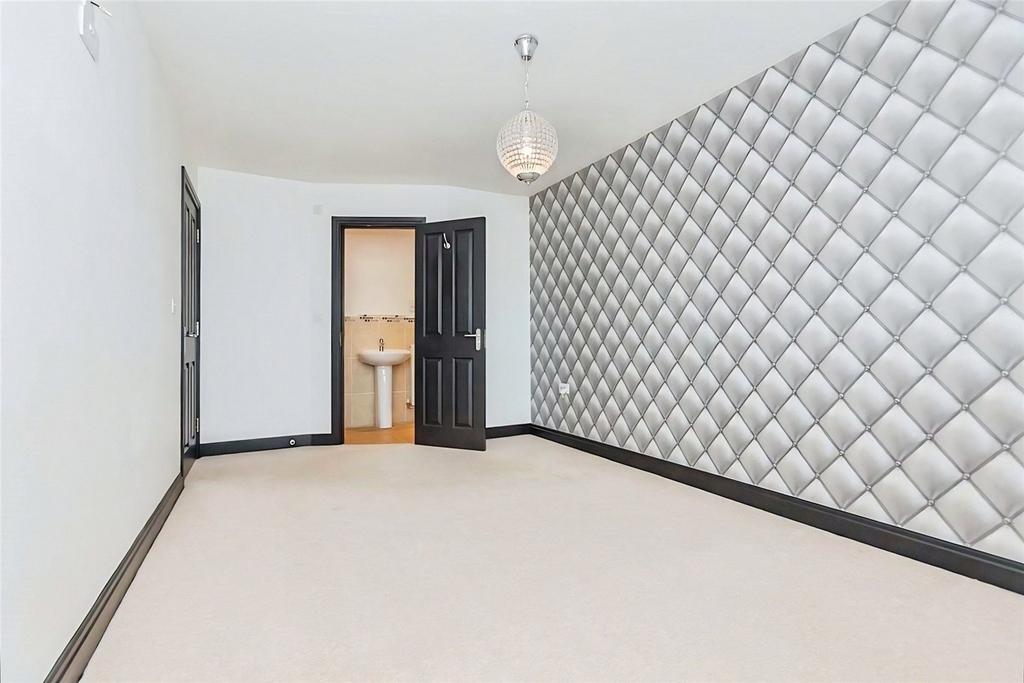 Bedroom Ensuite