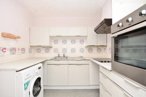 1 bedroom property for sale, Victoria Parade, Ramsgate