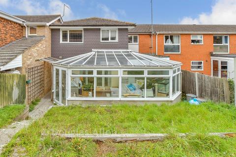5 bedroom terraced house for sale, Botelers, Lee Chapel South, Basildon, Essex