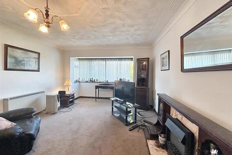 undefined, Dol Y Dderwen, Llangain, Carmarthen