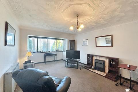 undefined, Dol Y Dderwen, Llangain, Carmarthen