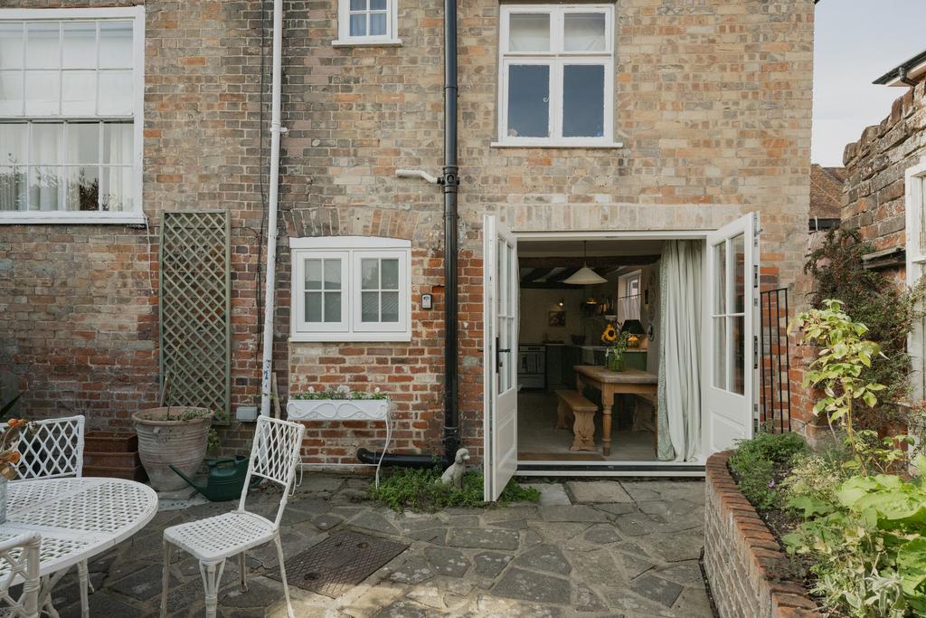 314620 - 10 Mill Street, Nayland with Wissingto...