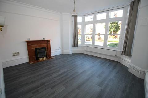 undefined, Oaklands Court, Rothsay Road, Bedford, MK40 3PT