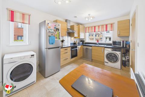 3 bedroom semi-detached house for sale, Willow Edge, Hardwicke, GL2