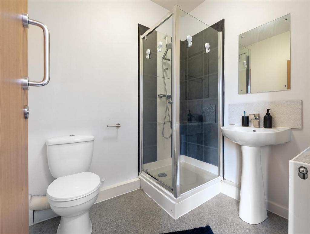 7 Cable Street 10.jpg