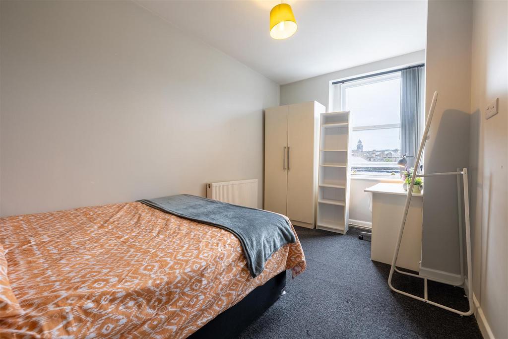 7 Cable Street 18.jpg