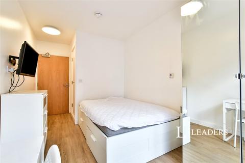 1 bedroom house to rent, Chapel Street, Salford, Greater Manchester, M3