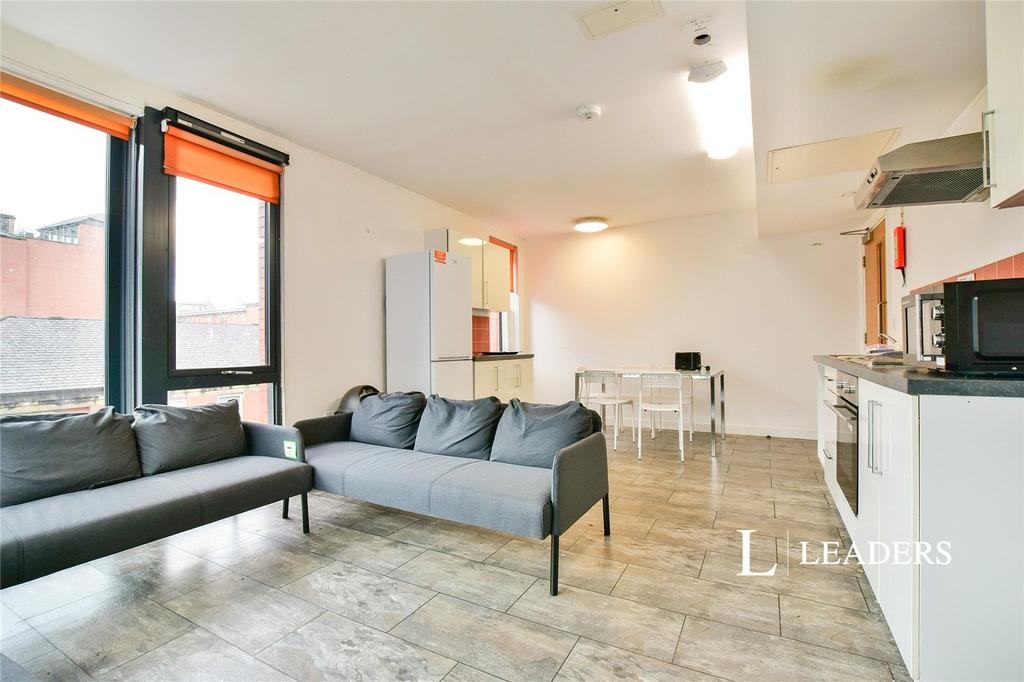 Living Area 2
