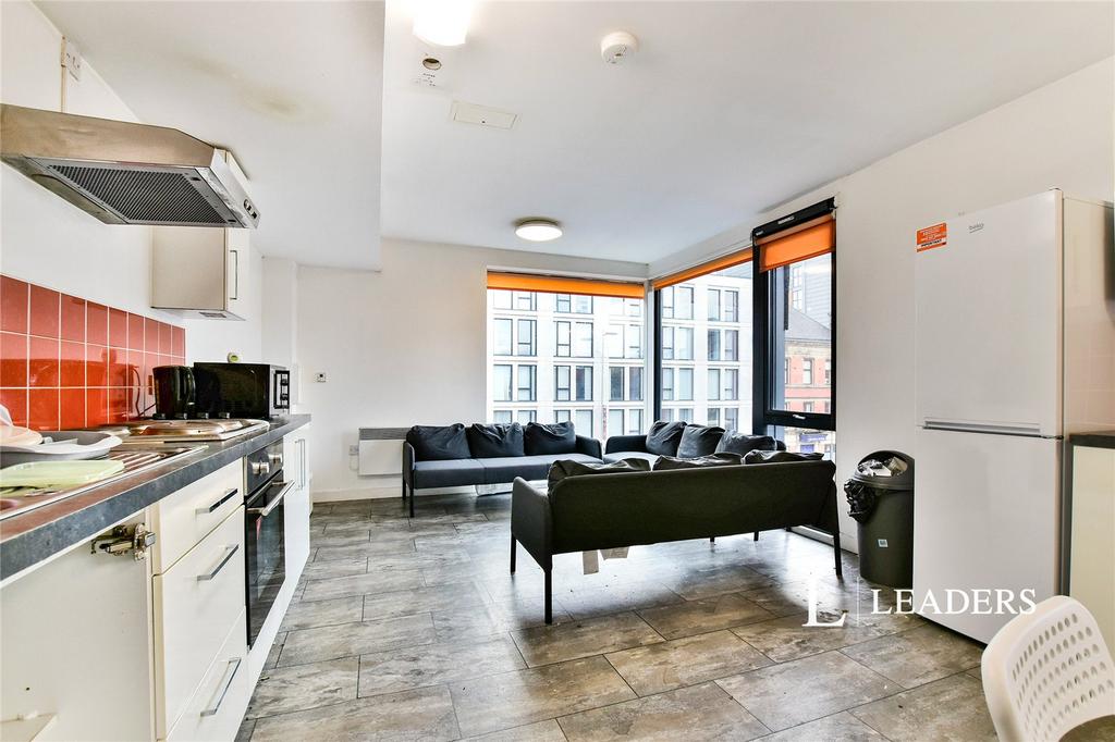 Living Area 3