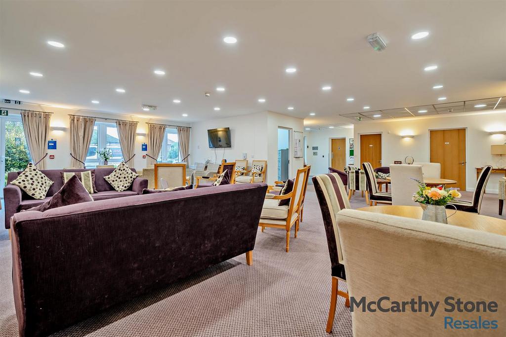 8665946-interior16-800.jpg