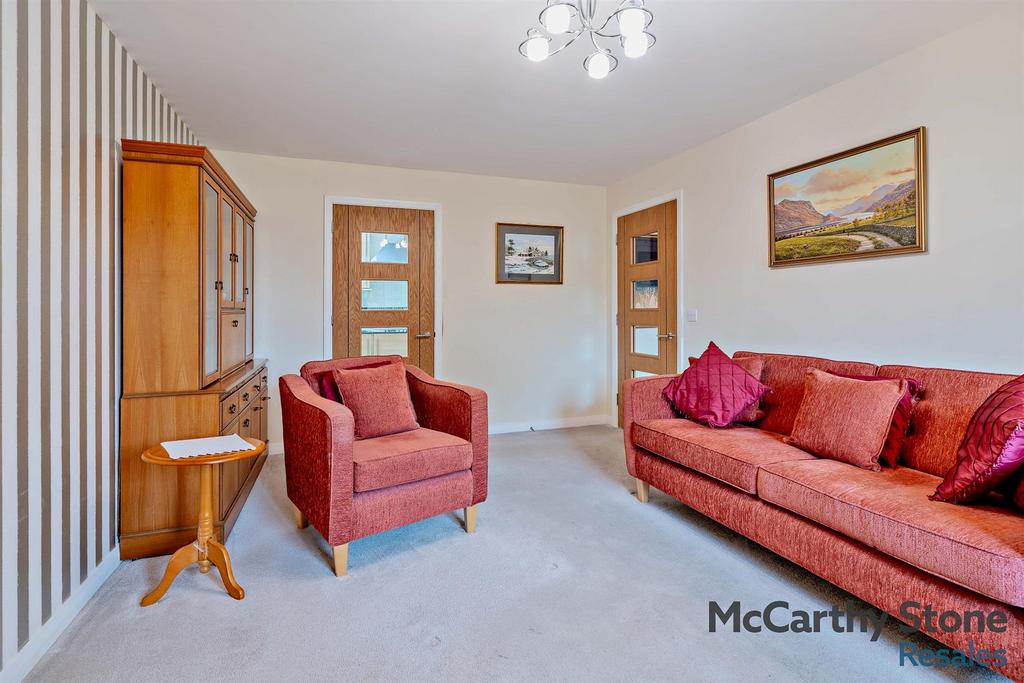 8665946-interior10-800.jpg