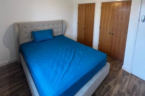 undefined, Ballinger Way, Northolt UB5