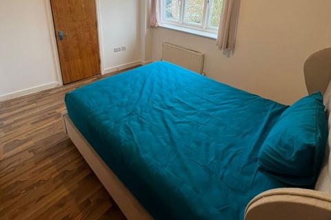 undefined, Ballinger Way, Northolt UB5