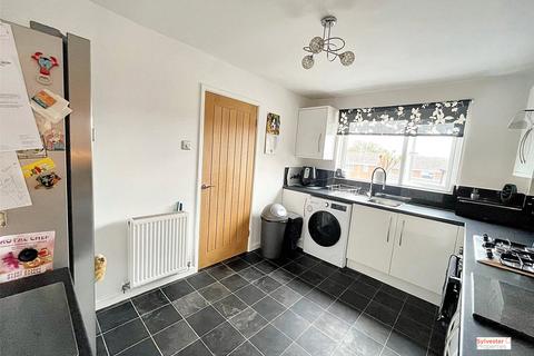 2 bedroom end of terrace house for sale, Brooke Close, Stanley, DH9