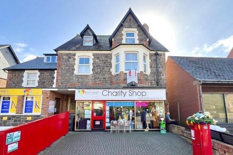 Retail property (high street) for sale, 26 The Avenue Minehead TA24 5AZ