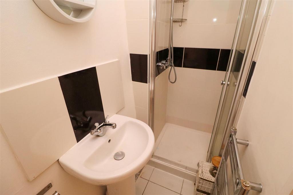 En Suite 2