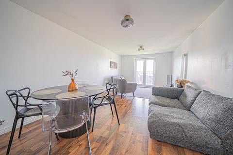 2 bedroom apartment for sale, Wharf Lane, Avery Court Wharf Lane, B91