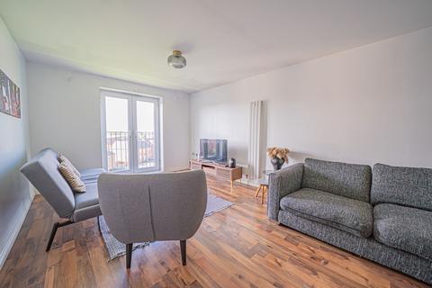 2 bedroom apartment for sale, Wharf Lane, Avery Court Wharf Lane, B91