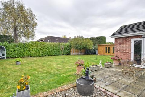 4 bedroom detached bungalow for sale, Lower Road, Woodchurch