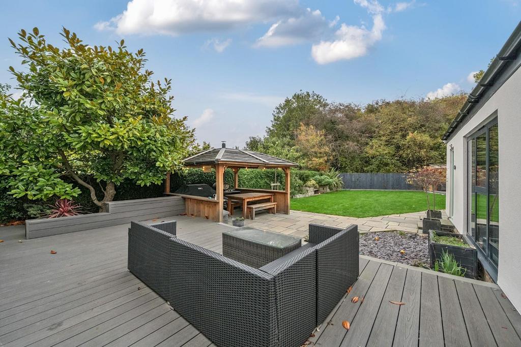 Decking through lawn.jpg