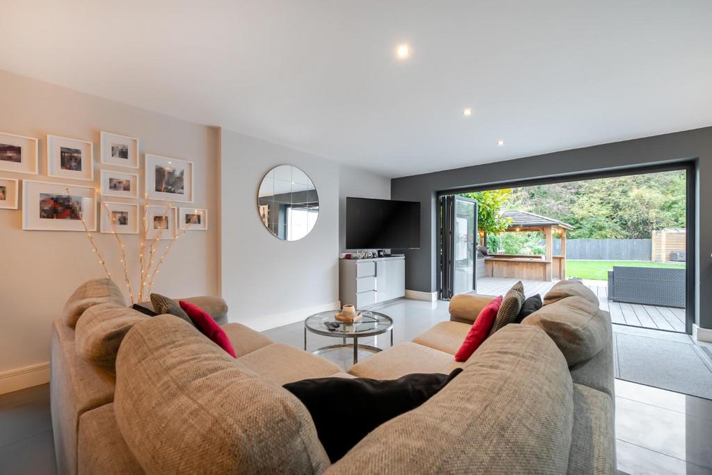 Living area through garden.jpg