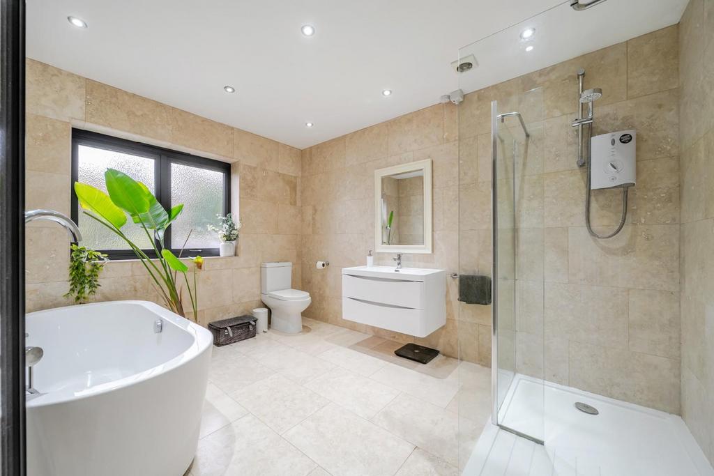 House bathroom.jpg