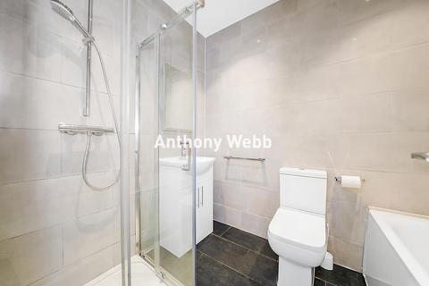 2 bedroom flat for sale, Kelvin Avenue, Palmers Green, N13