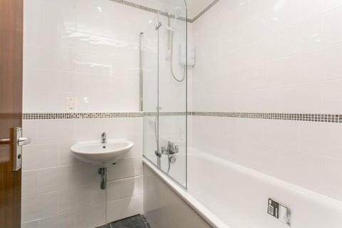 undefined, Ockley Road, London, SW16