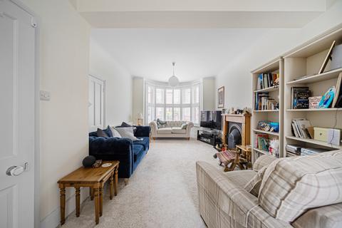 4 bedroom end of terrace house for sale, Old Road West, Gravesend DA11