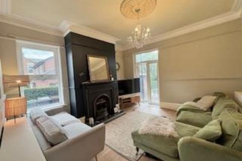 4 bedroom semi-detached house for sale, Cheetham Hill Road, Dukinfield SK16