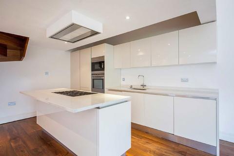 3 bedroom flat to rent, Wimbledon Park Side, Wimbledon