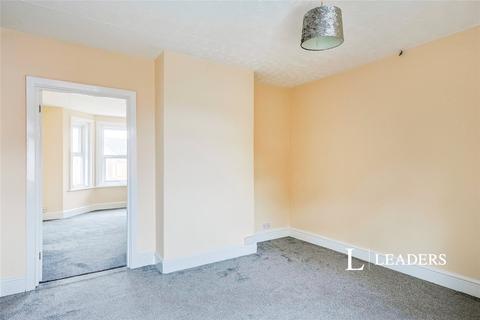 2 bedroom flat to rent, Gorleston Road, BH12
