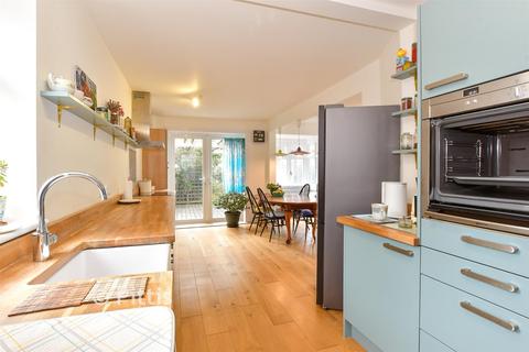 3 bedroom detached bungalow for sale, Granville Rise, Totland Bay, Isle of Wight