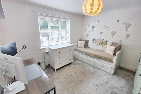 2 bedroom apartment for sale, Bournemouth Road, Ashley Cross, Poole, Dorset, BH14