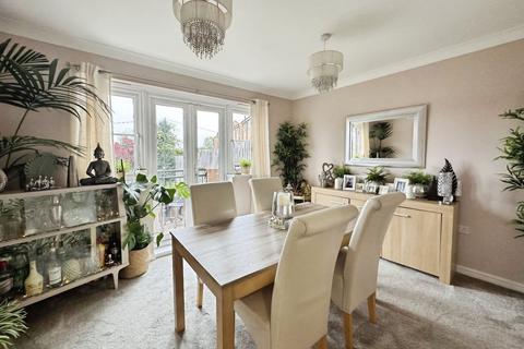 undefined, Bream Avenue, Cleckheaton, BD19