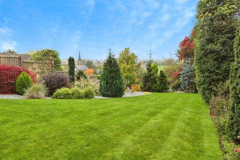 undefined, Bream Avenue, Cleckheaton, BD19