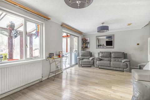 undefined, Claydon Drive, Croydon, CR0